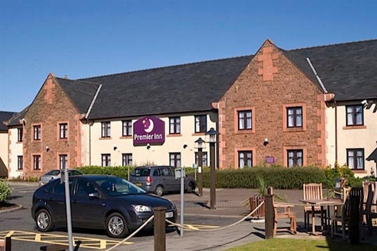 Premier Inn 邓弗里斯 外观 照片